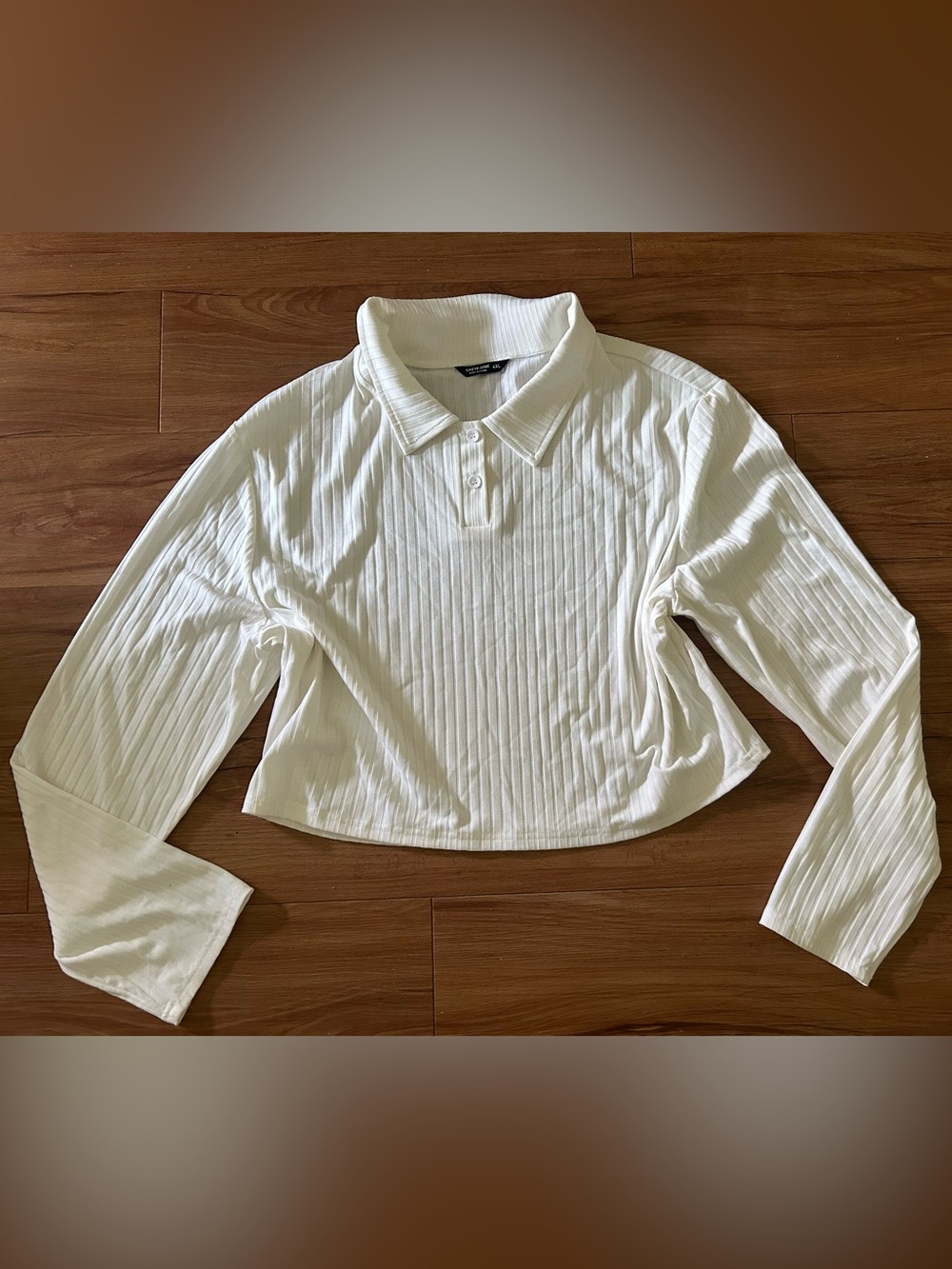 SHEIN White Ribbed Long Sleeve Polo Crop Top
